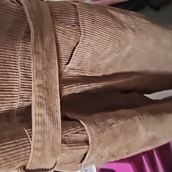 NWOT OVER ALLS PERFECT FOR FALL! SIZE SMALL - Picture 7 of 8